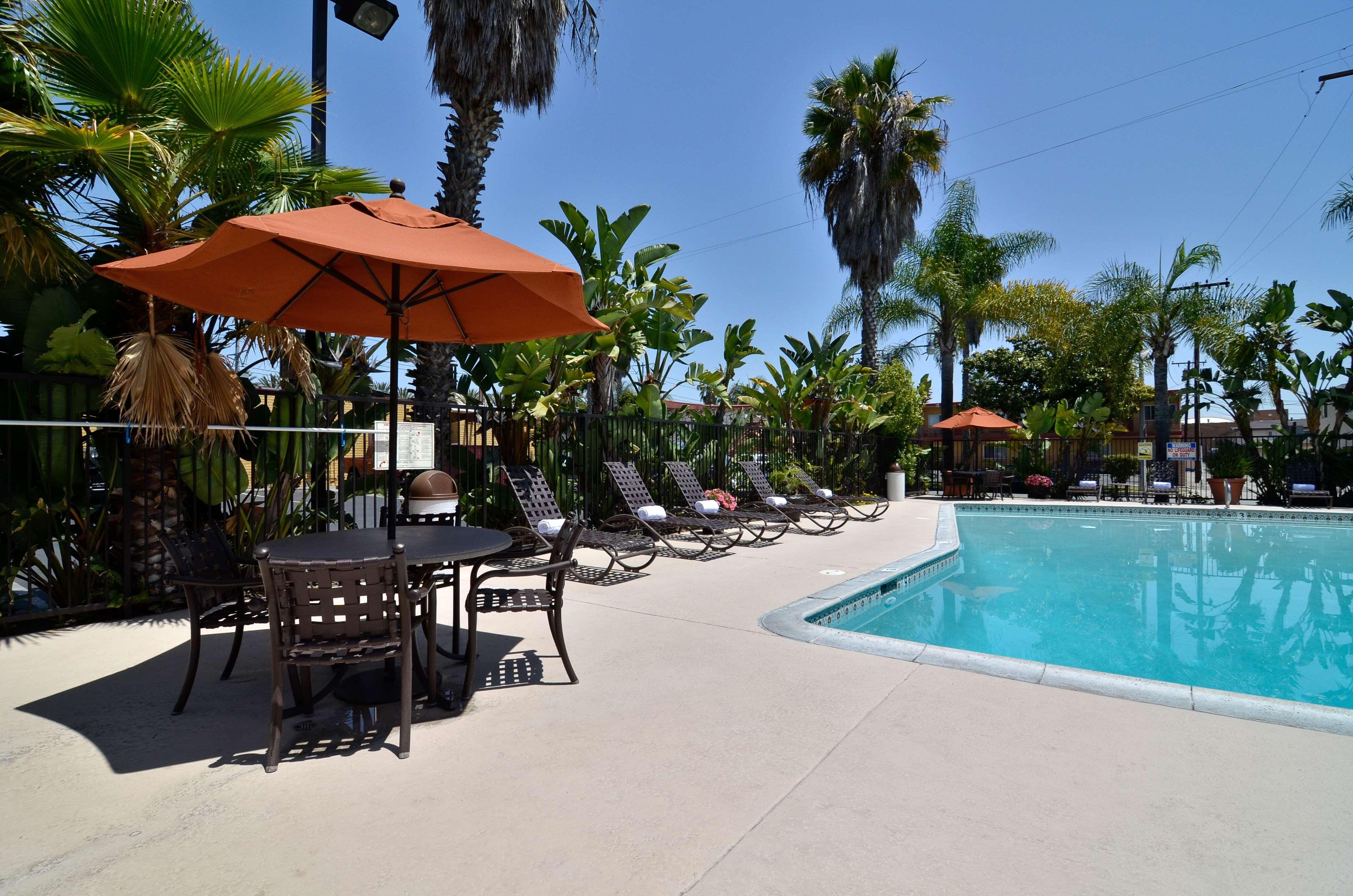 Best Western Plus Pavilions Anaheim Ngoại thất bức ảnh