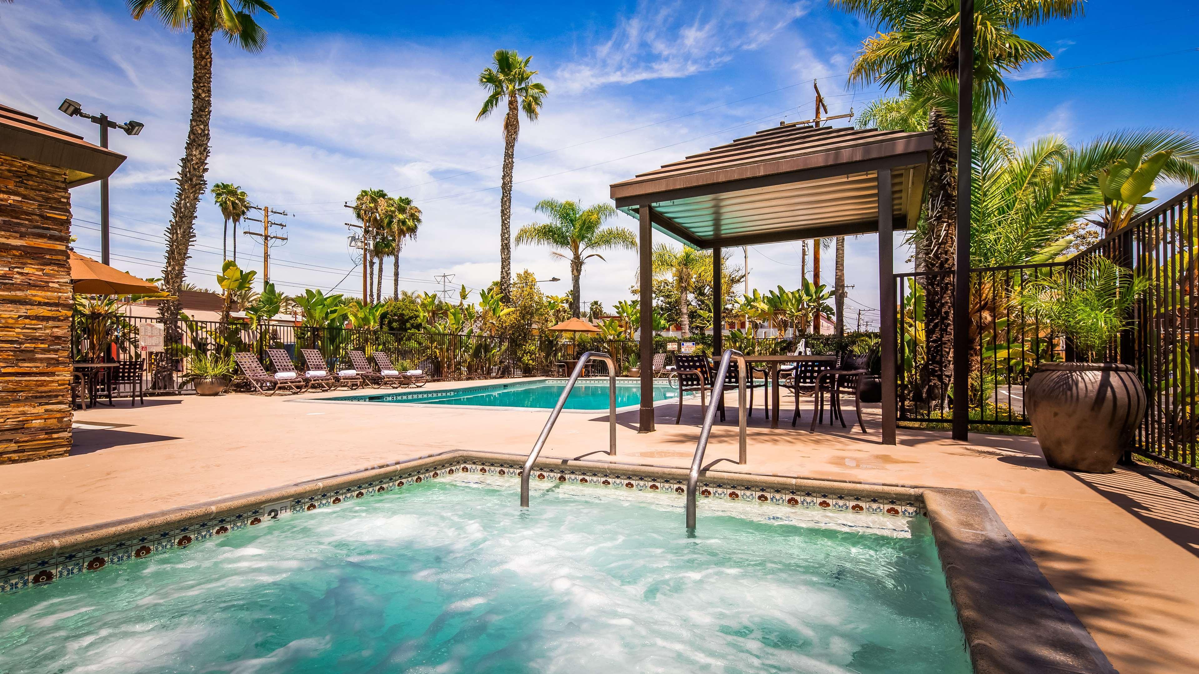 Best Western Plus Pavilions Anaheim Ngoại thất bức ảnh