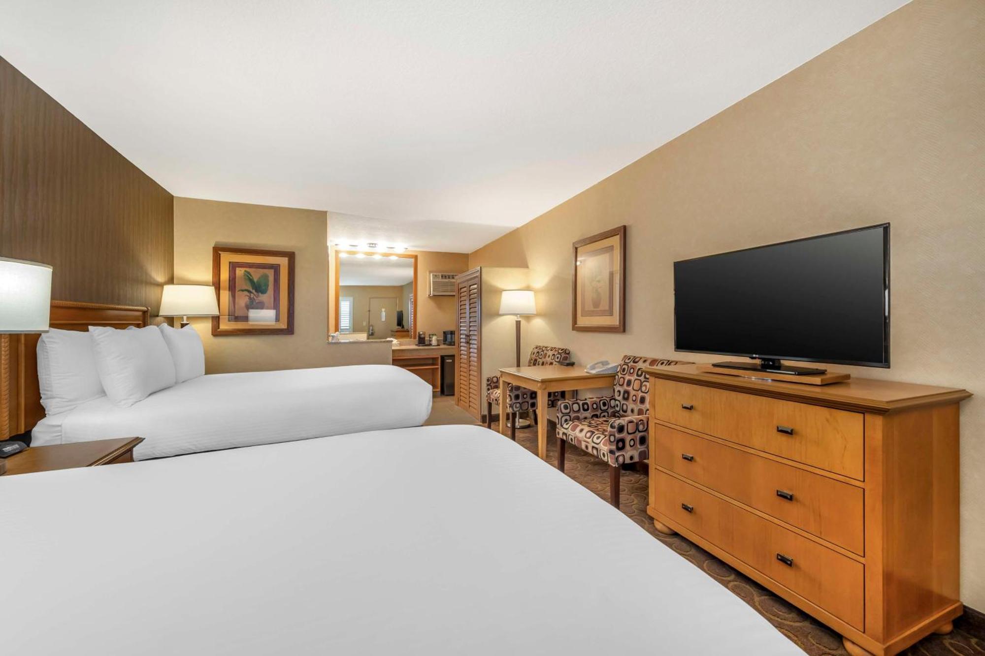 Best Western Plus Pavilions Anaheim Ngoại thất bức ảnh